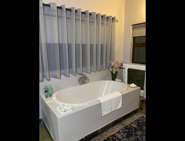 1 BEDROOM PROPERTY TO RENT IN RIETONDALE